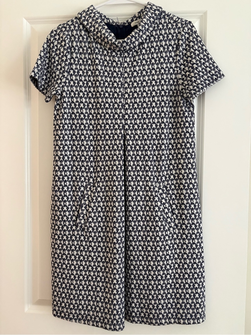 Tyler Boe Navy and White Short-Sleeve Shift Dress